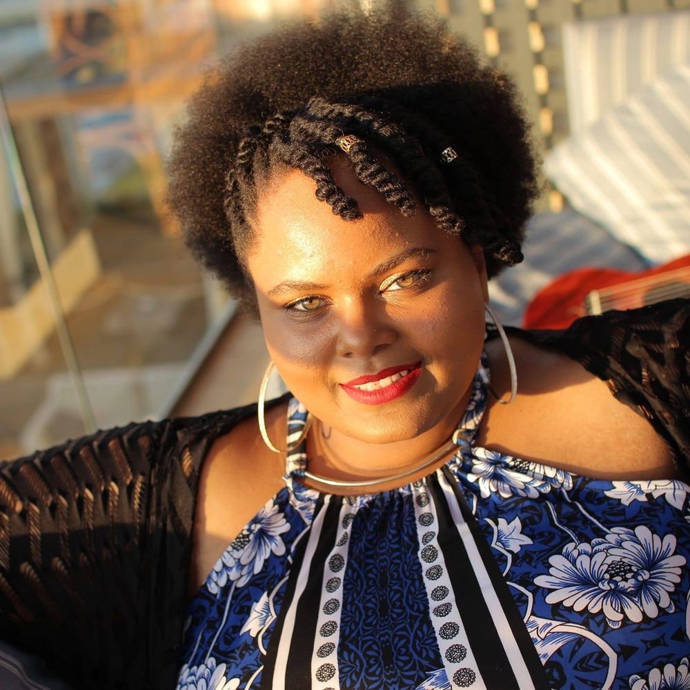 Meet your Posher, Olivia